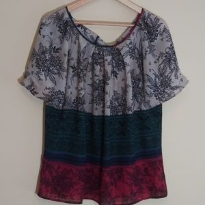 Halo blouse 3 colors horizontal with flowers